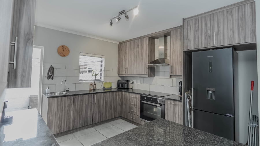 3 Bedroom Property for Sale in Brackenfell South Western Cape